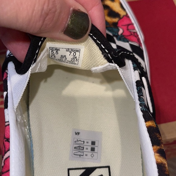 Vans Classic Slip-On (Rose & Animal Checkerboard) New ❤️ - Picture 13 of 15